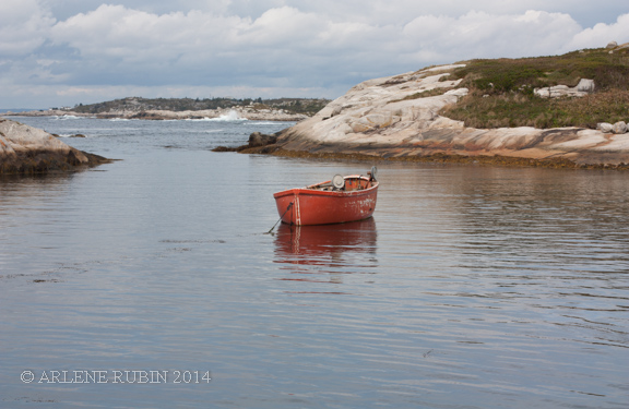 MG_1172_ARubin_Peggys_Cove_wooden-boat.jpg